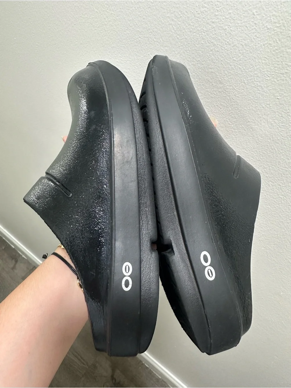 OOFOS OOcloog Black Active Recovery Clogs - Size Women’s 6 / Men’s 4 (EU 37)